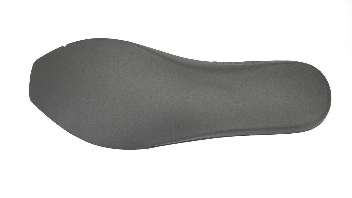  Balenciaga 3XL Sneaker in Black Gray White Gold  734734 W3XL2 9110 