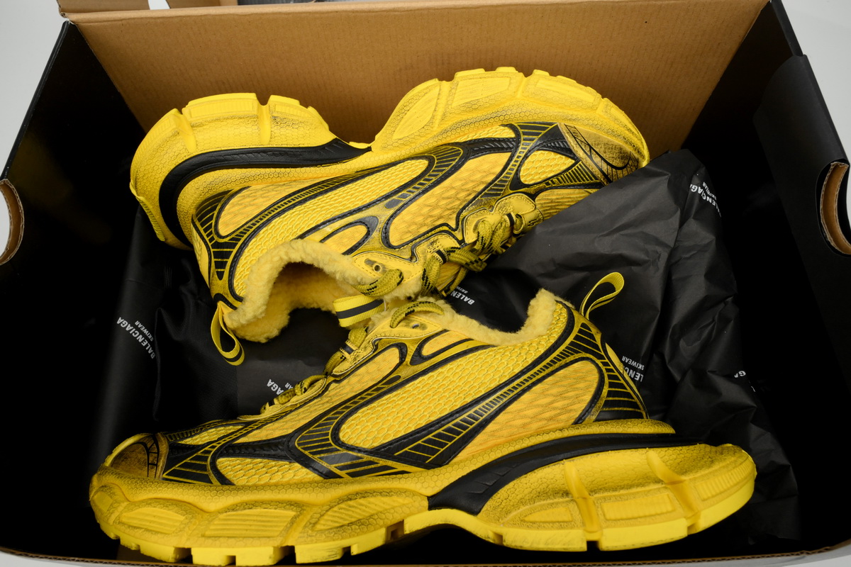 Balenciaga 3XL Sneaker  Yellow Ice Velvet 766034 WSXR2 7010
