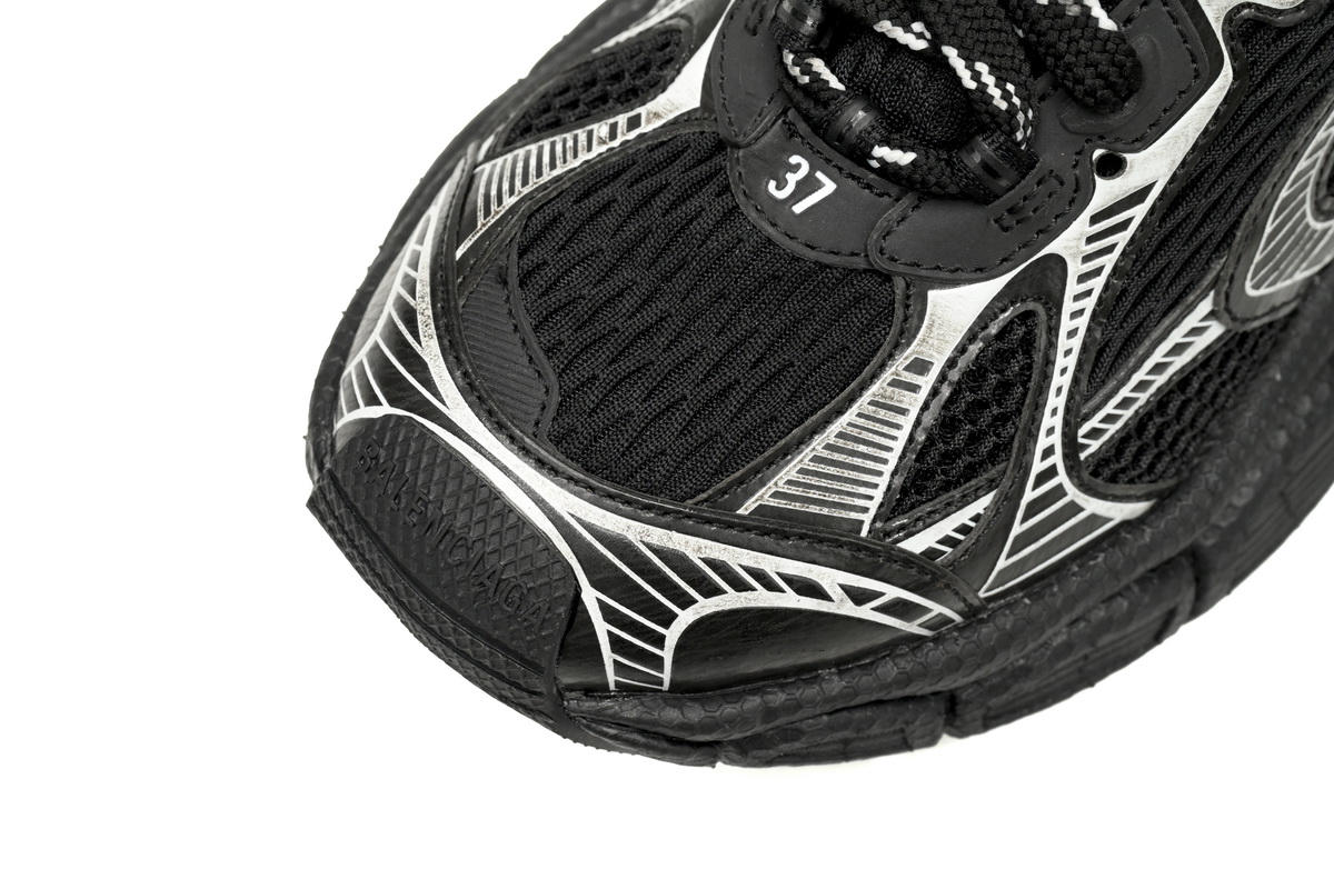 Balenciaga 3XL Sneaker Black And White Ice Velvet   734734 W3XL2 1090