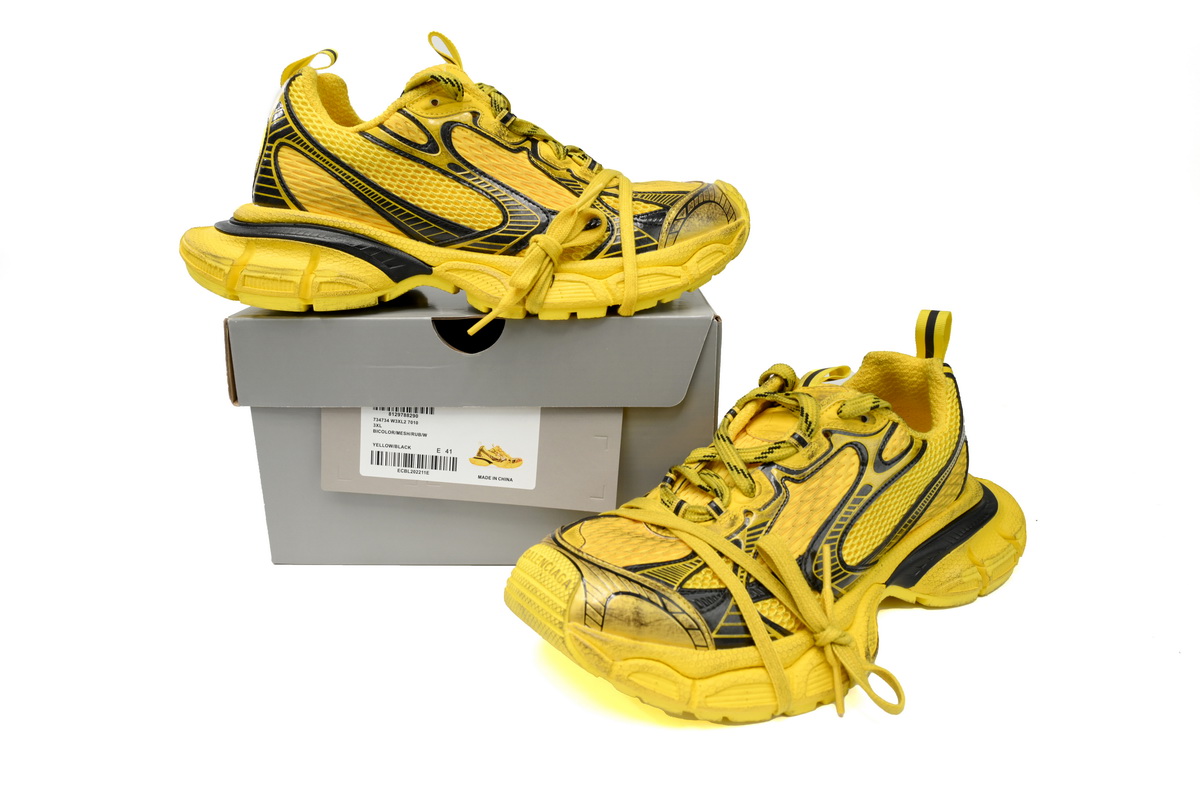 Balenciaga 3XL Sneaker Black Yellow  734733 W3XL2 7010