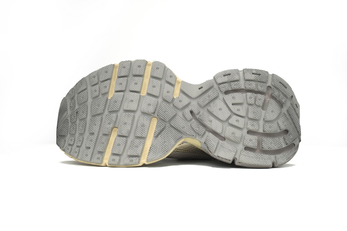 Balenciaga 3XL Sneaker Champagne Ice Velvet 734734 W3XL2 9191 