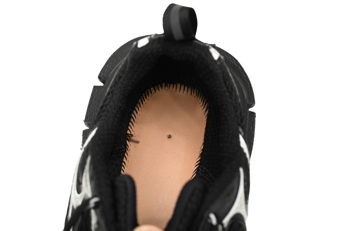 Balenciaga 3XL Sneaker in Black 542228 W2RB8 1090 