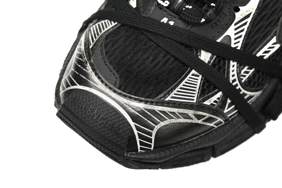 Balenciaga 3XL Sneaker in Black 542228 W2RB8 1090 