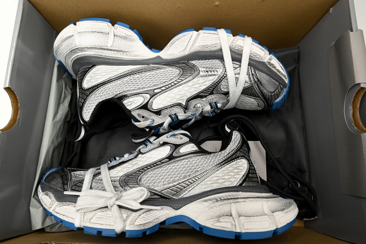 Balenciaga 3XL Sneaker in Black And White Blue   734731 W3XL5 1214 