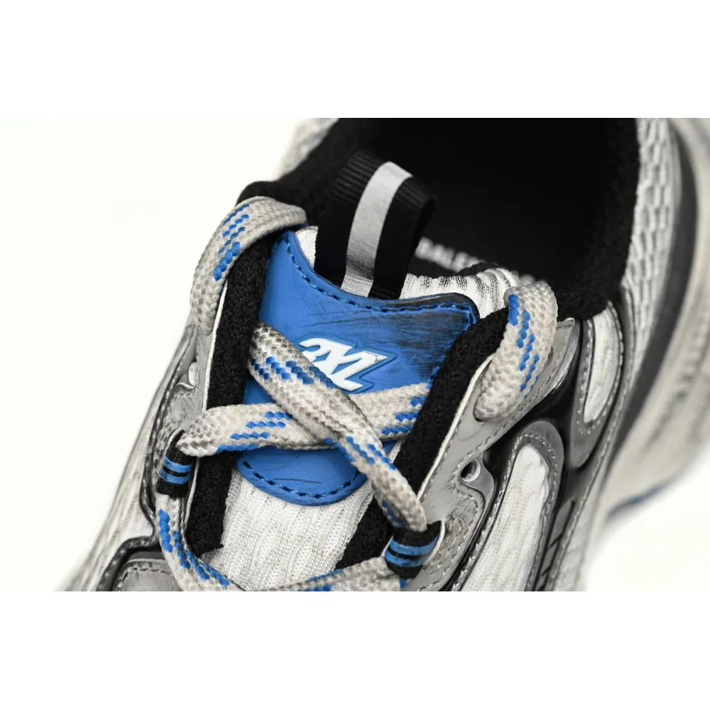 Balenciaga 3XL Sneaker in Black And White Blue   734731 W3XL5 1214 