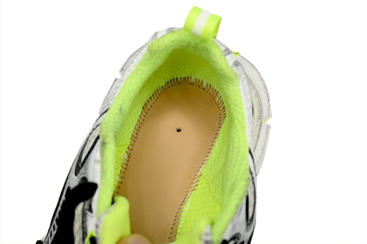 Balenciaga 3XL Sneaker in Black And White Yellow 734734W3XL69031