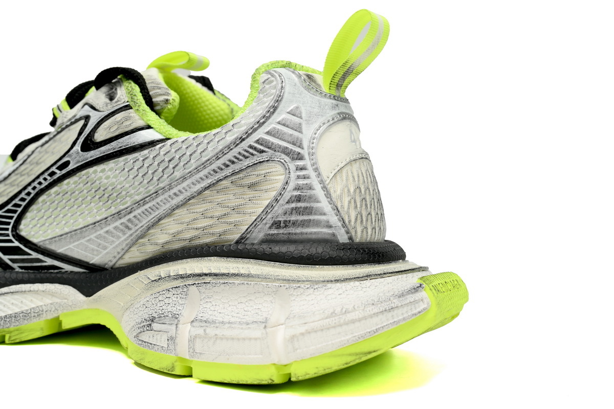 Balenciaga 3XL Sneaker in Black And White Yellow 734734W3XL69031