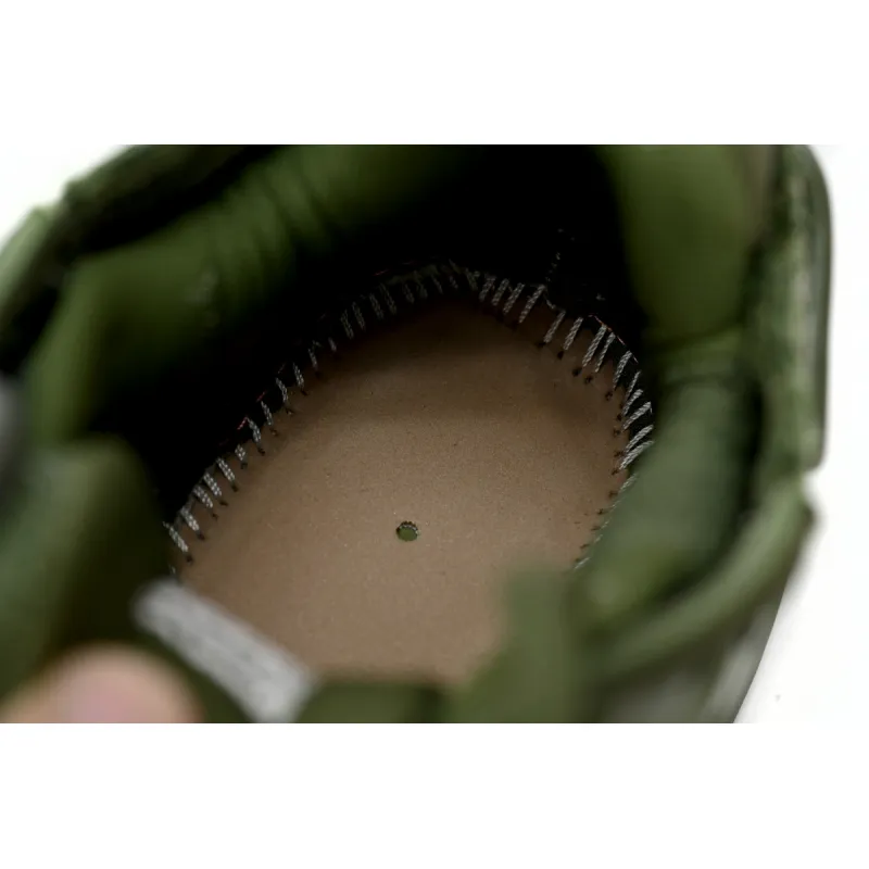 Balenciaga Army Green  677402 W1RN3 2025
