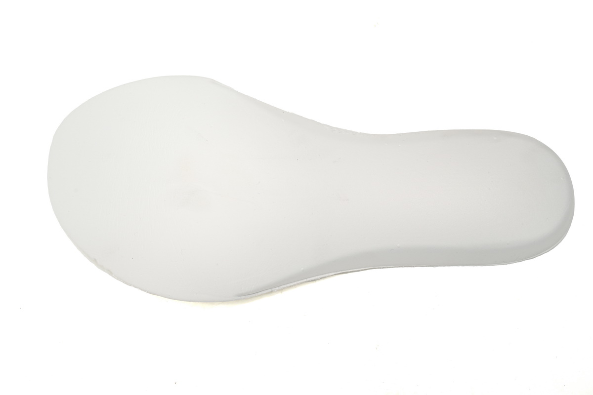 Balenciaga Cargo Beige Red 784339W2MV50325