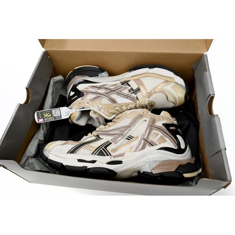Balenciaga Runner Beige Black White  677403 W3RB3 9891