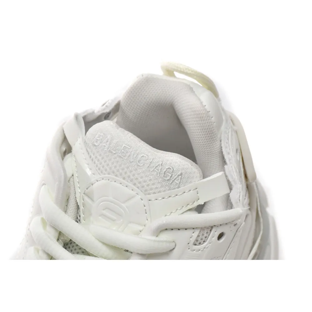Balenciaga Runner White Glow In The Dark   677403W3RBH9001
