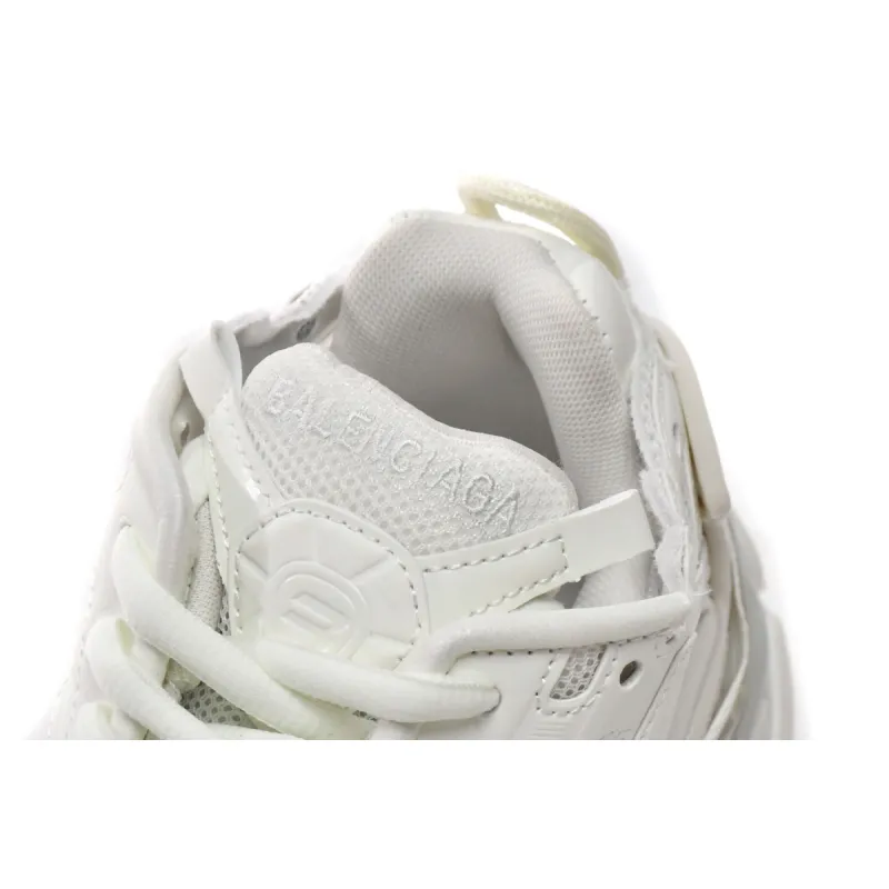 Balenciaga Runner White Glow In The Dark   677403W3RBH9001