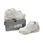 Balenciaga Runner White Glow In The Dark   677403W3RBH9001