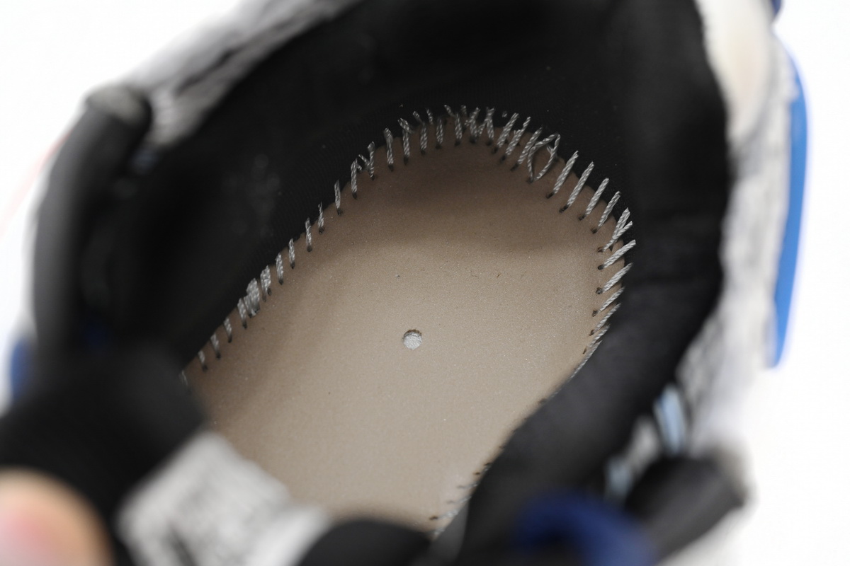 Balenciaga Runner White Blue Orange 677402 W3RB6 1264 