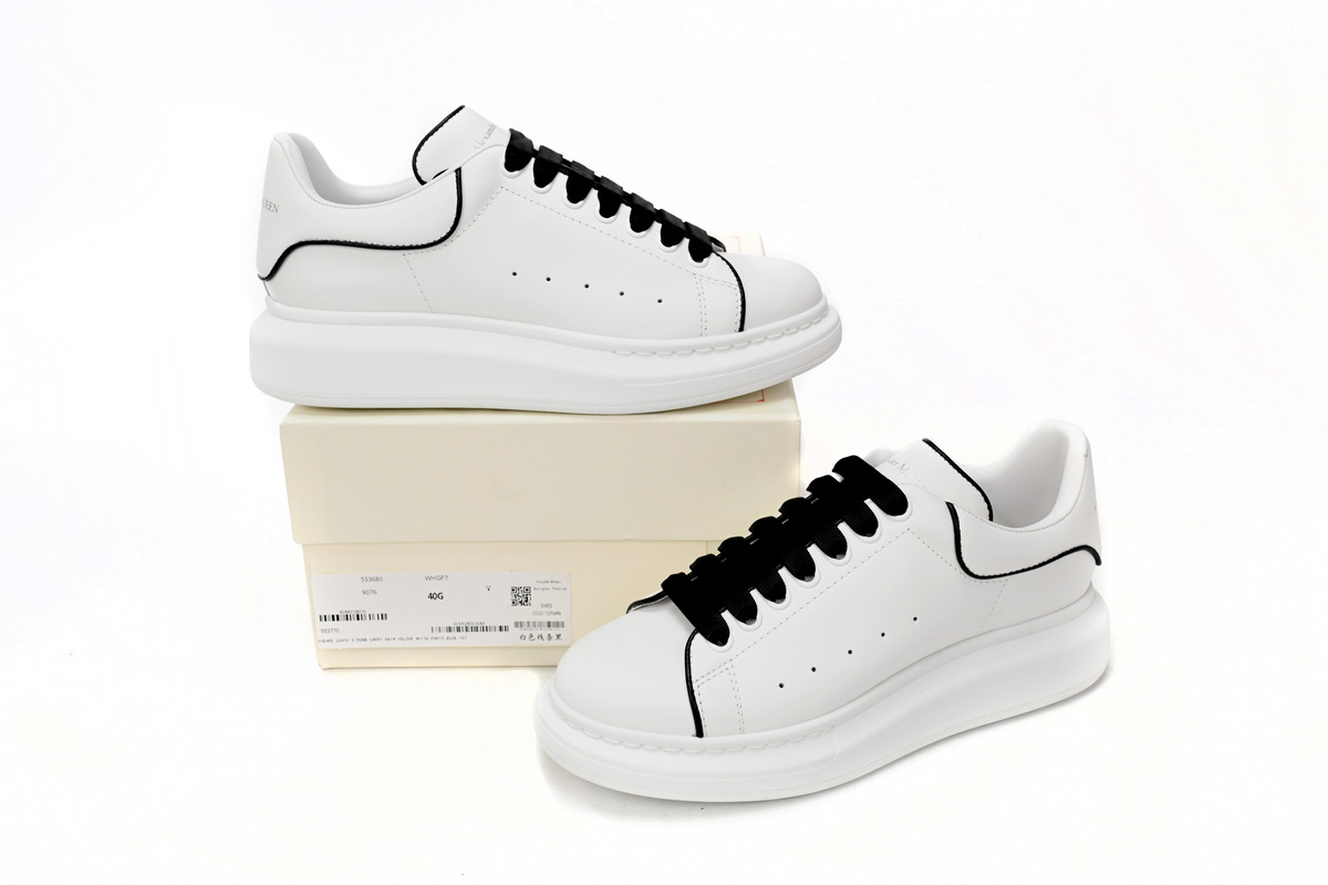 Alexander McQueen Sneaker Black Line