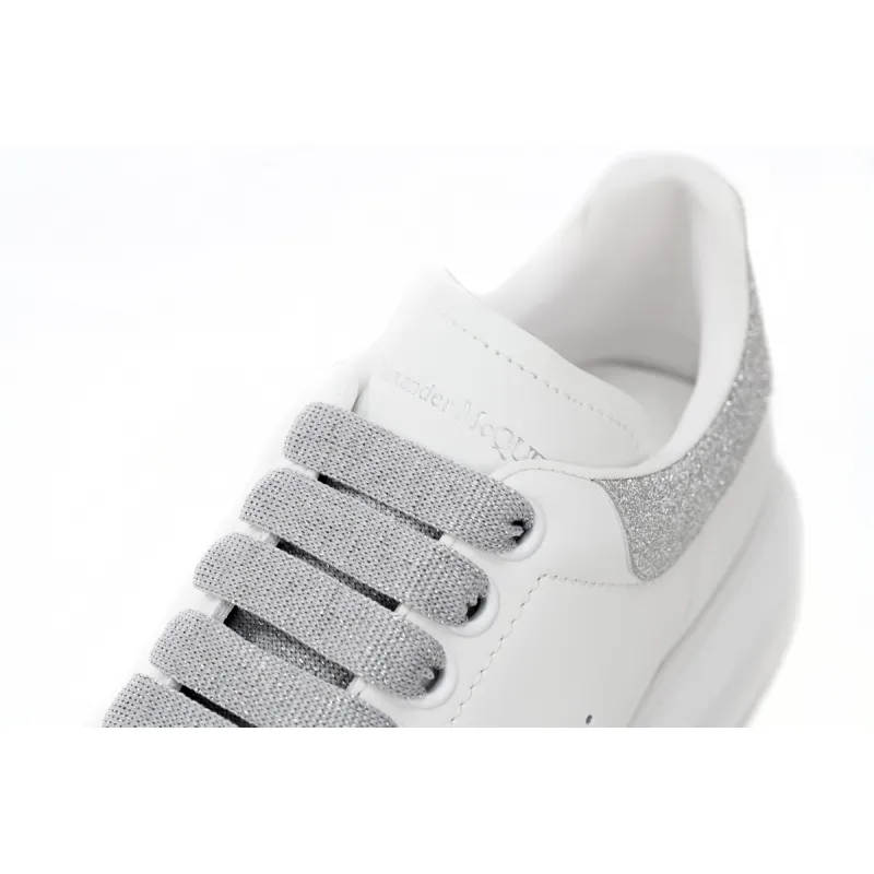  Alexander McQueen Sneaker Loose Drilling