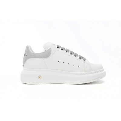  Alexander McQueen Sneaker Loose Drilling 02