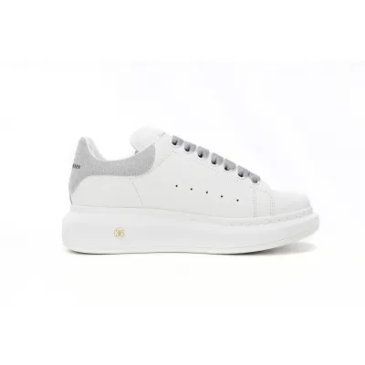  Alexander McQueen Sneaker Loose Drilling 02