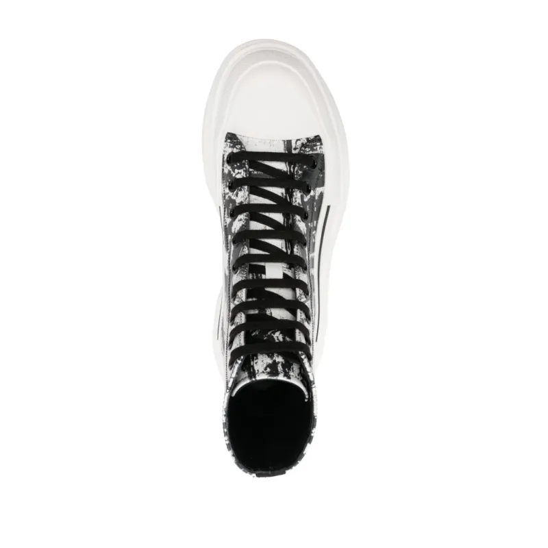 Alexander Mcqueen Graffiti Tread Slick Boot White Black 705667W4TG49356