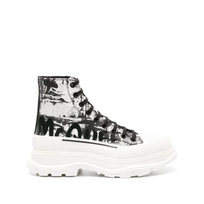 Alexander Mcqueen Graffiti Tread Slick Boot White Black 705667W4TG49356