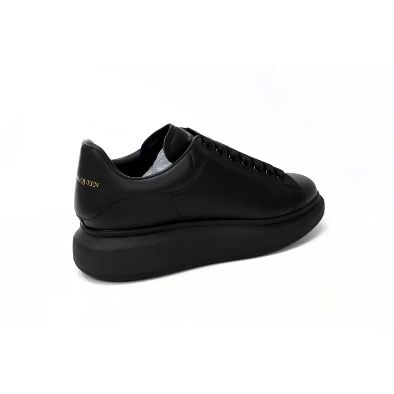 Alexander McQueen Oversized Black 553761WHGP01000