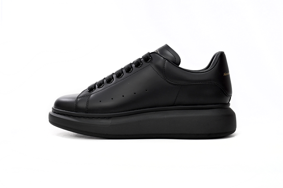 Alexander McQueen Oversized Black 553761WHGP01000