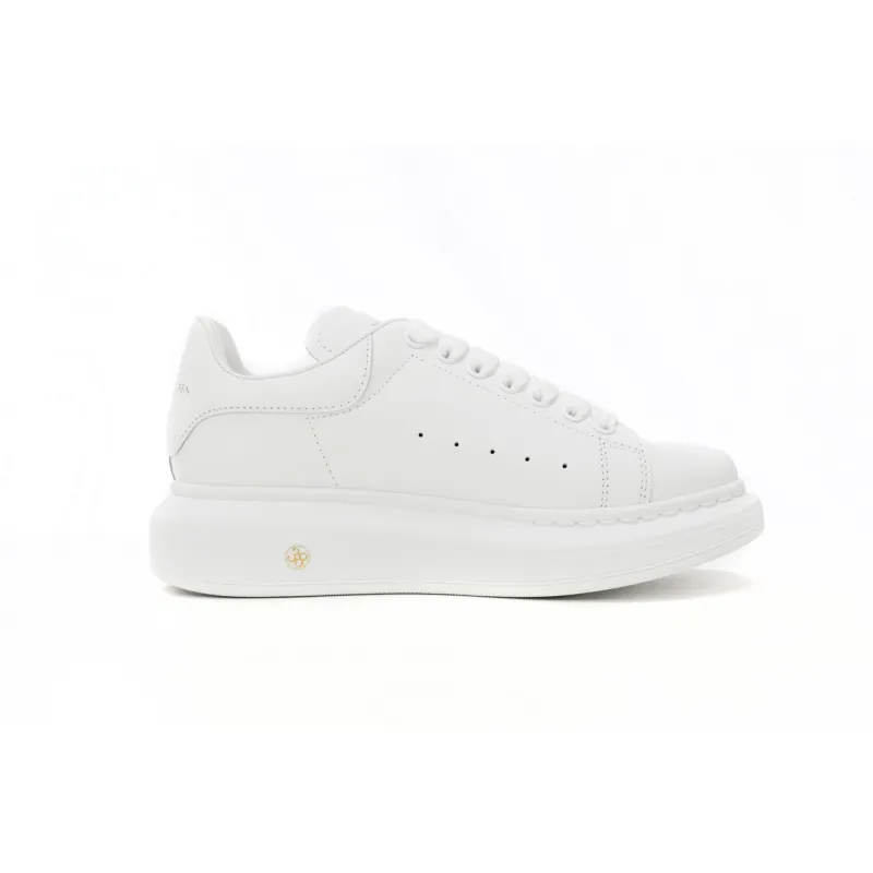Alexander McQueen Oversized White (Women's) 553770WHGP09000