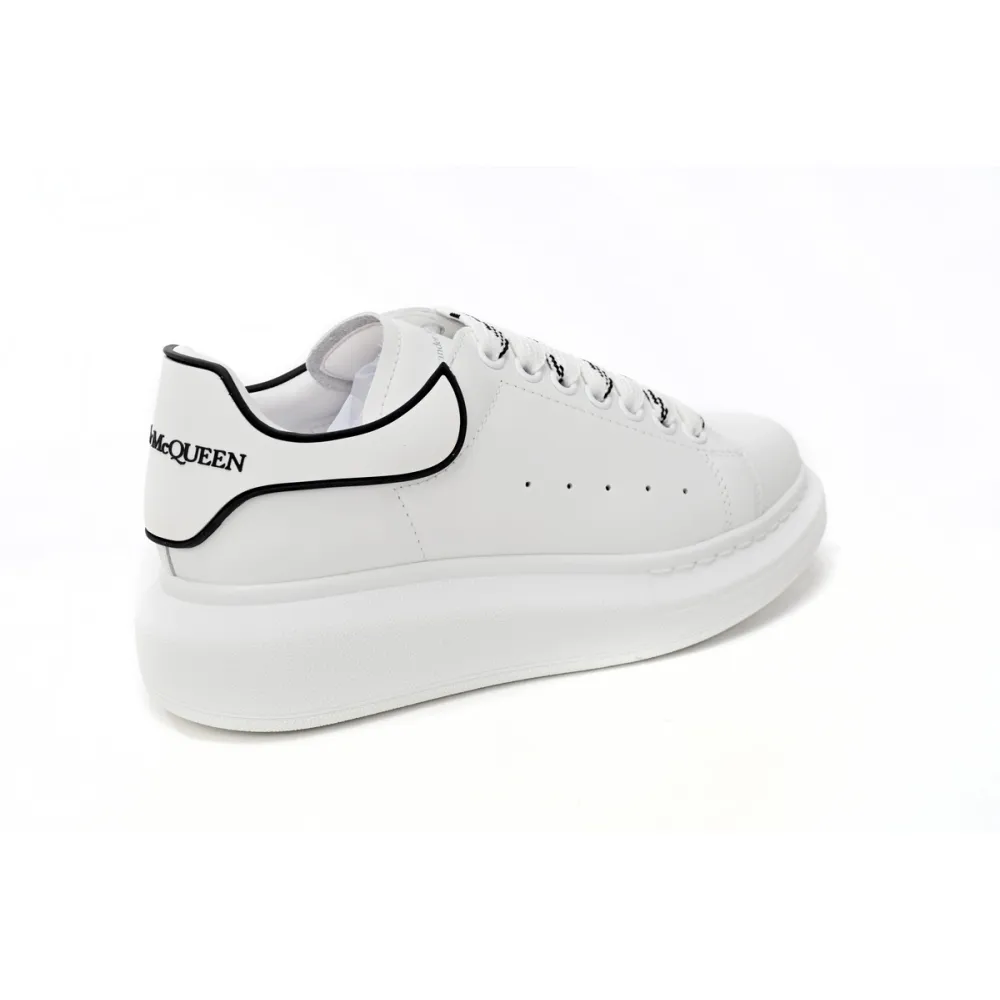 Alexander McQueen Oversized White Black Trim 625156WHXMT9074