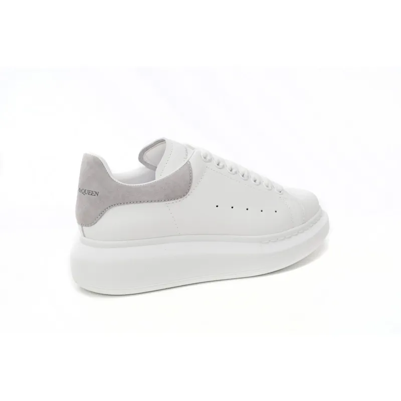 Alexander McQueen Oversized White Light Grey Croc 625162WHZ4K9419