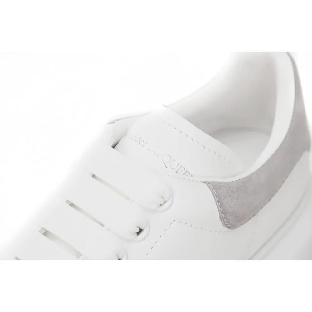 Alexander McQueen Oversized White Light Grey Croc 625162WHZ4K9419