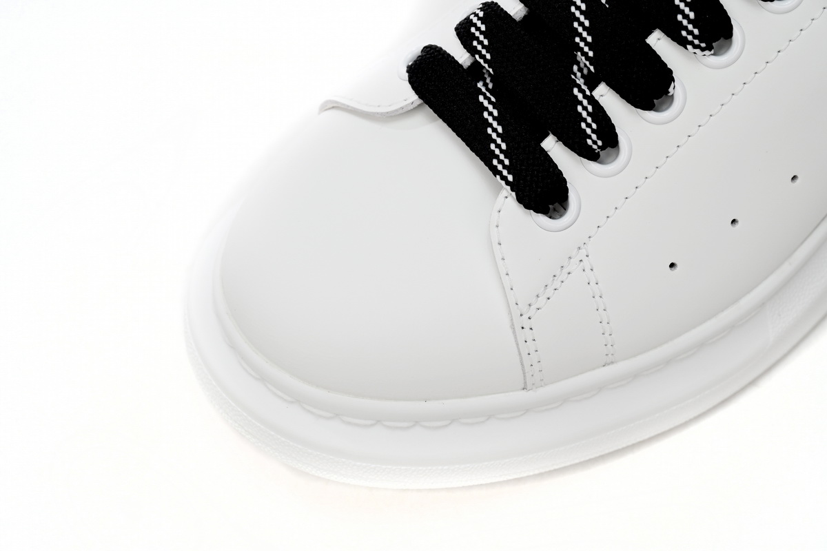 Alexander McQueen Sneaker Vinyl