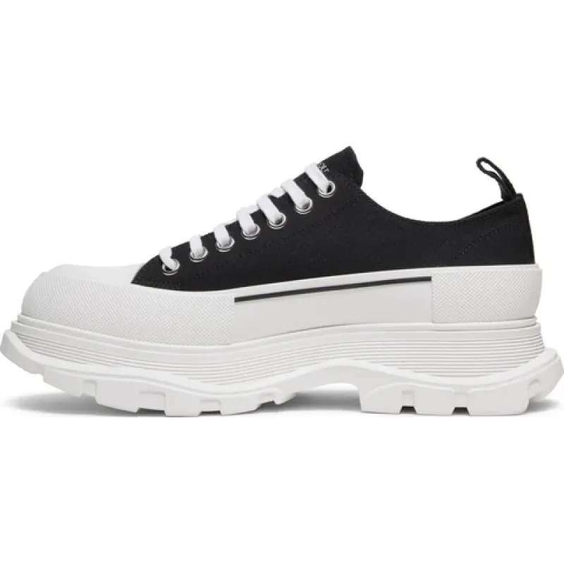 Alexander McQueen Tread Slick Low Lace Up Black White 604257 W4L32 1070