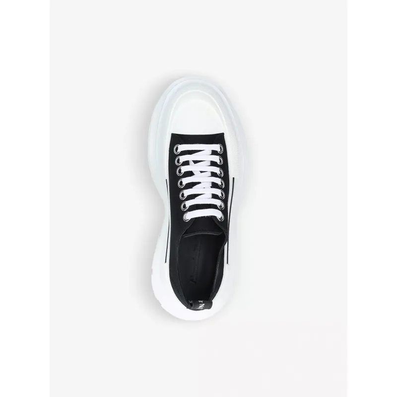 Alexander McQueen Tread Slick Low Lace Up Black White 604257 W4L32 1070