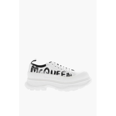 Alexander McQueen Tread Slick Low Lace Up Leather Graffiti White Black White 682423WIABD9488 01
