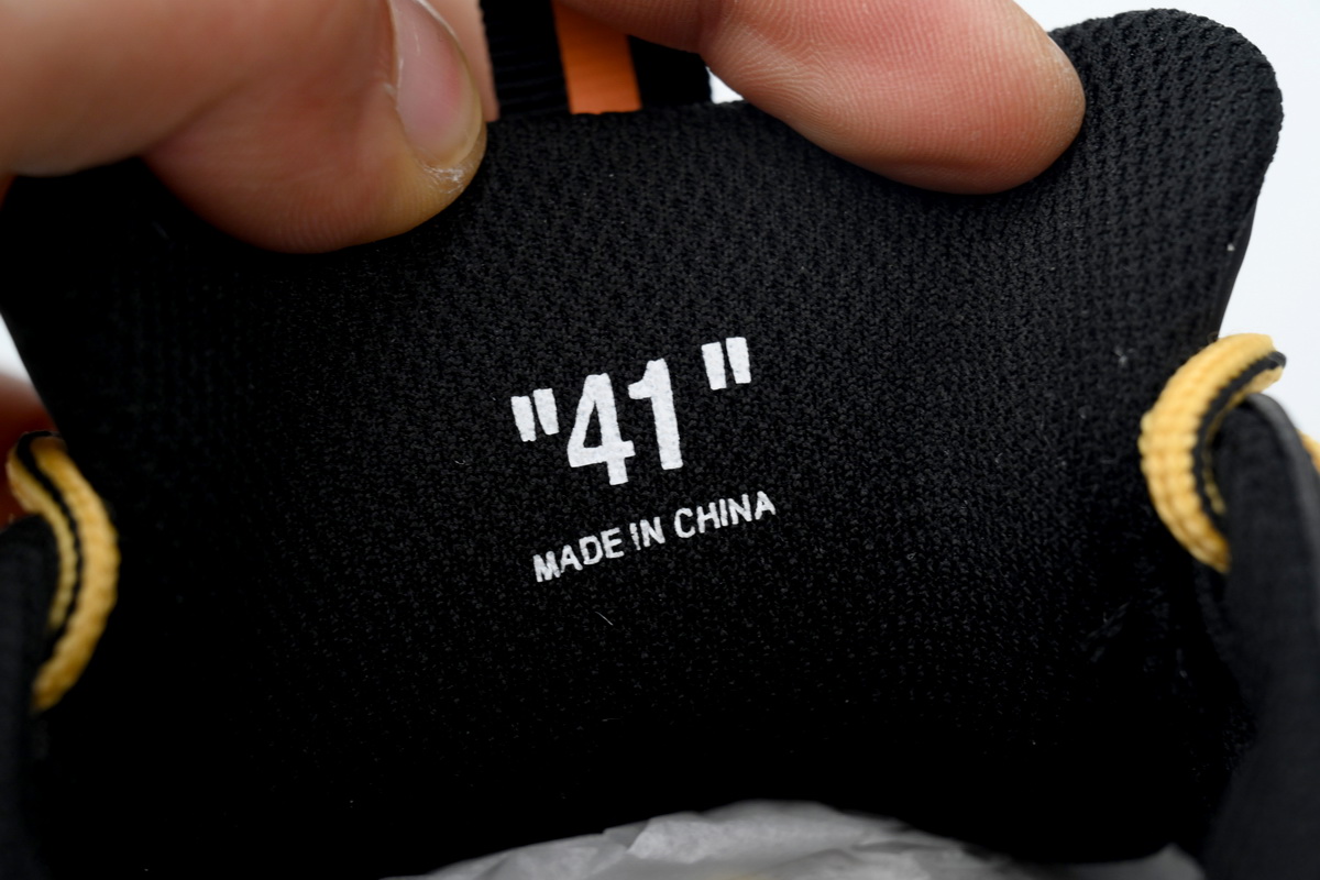 OFF-WHITE Be Right Back New York OMIA295F24FAB0020945