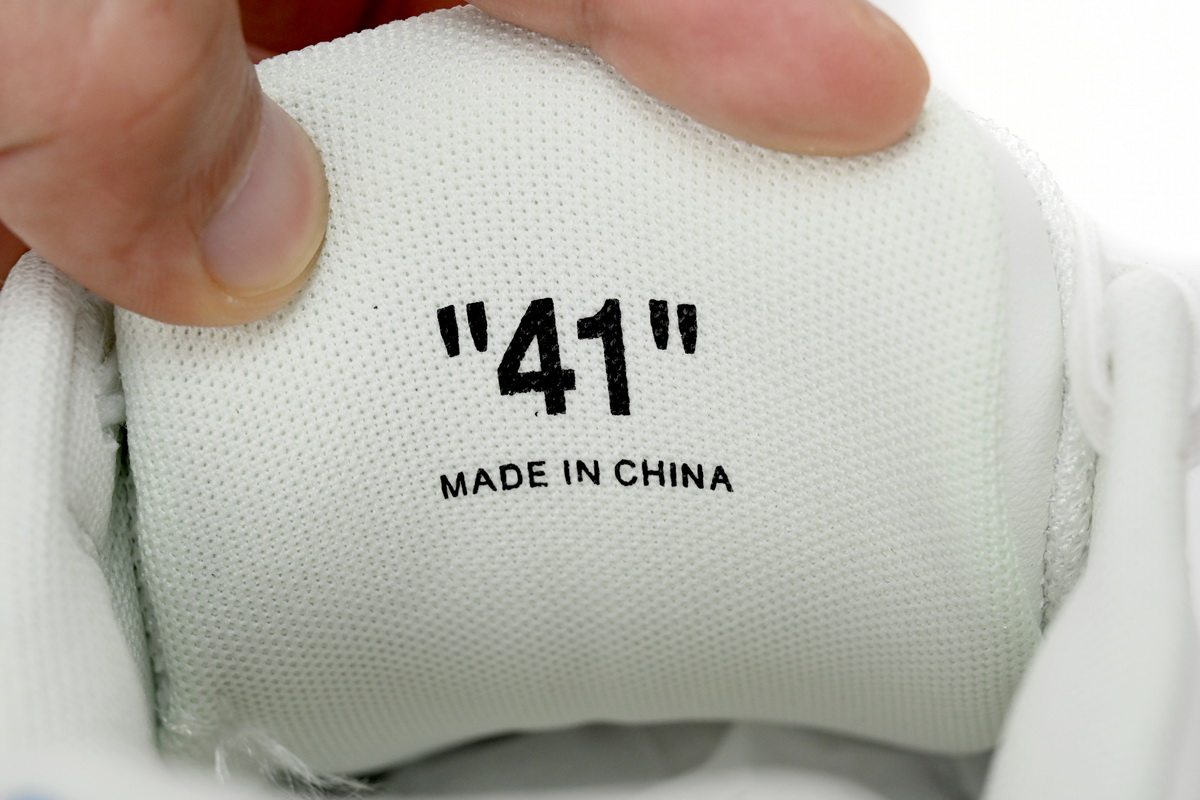 OFF-WHITE Out Of Office "OOO" Low White Blue (FW21) OMIA189F21LEA0020145