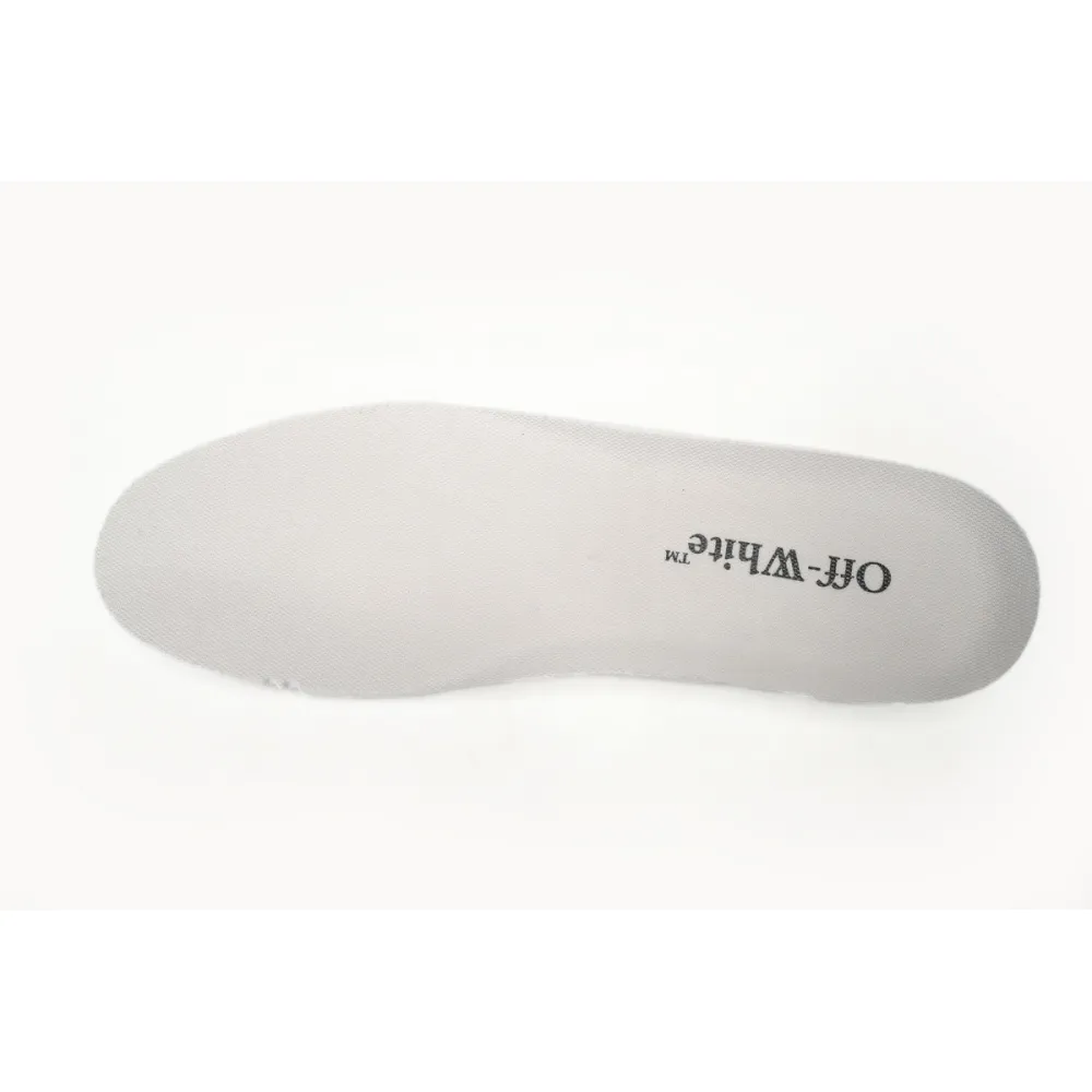 OMIA189F 23LEA005 0546 FF-WHITE Out Of White White and Blue Tail  OMIA189F 23LEA005 0546