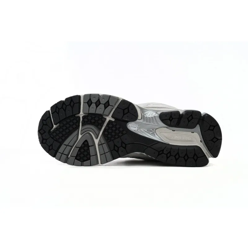  New Balance 2002R Cloud Grey  M2002RO