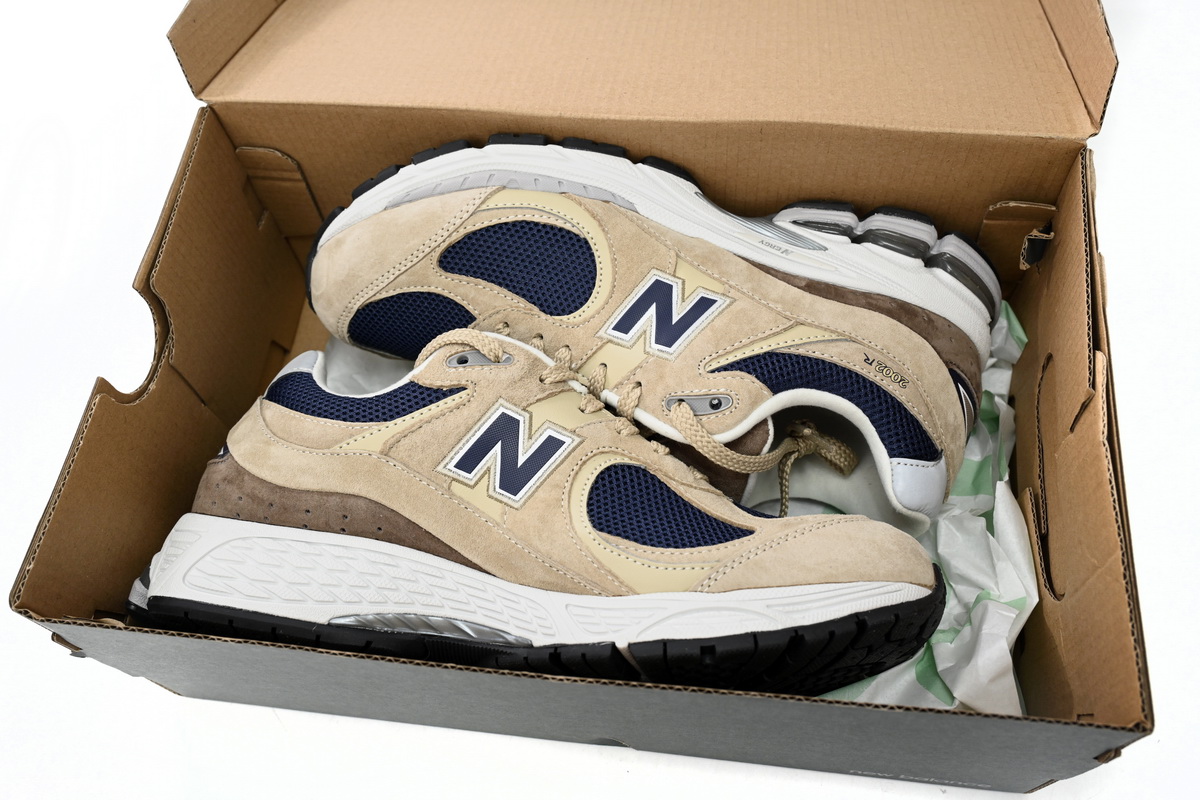 New Balance 2002R KhaKi  M2002R5