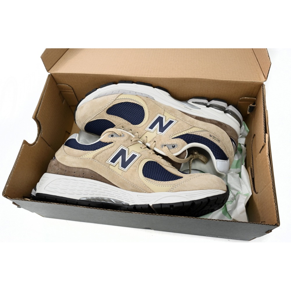  New Balance 2002R KhaKi  M2002R5 