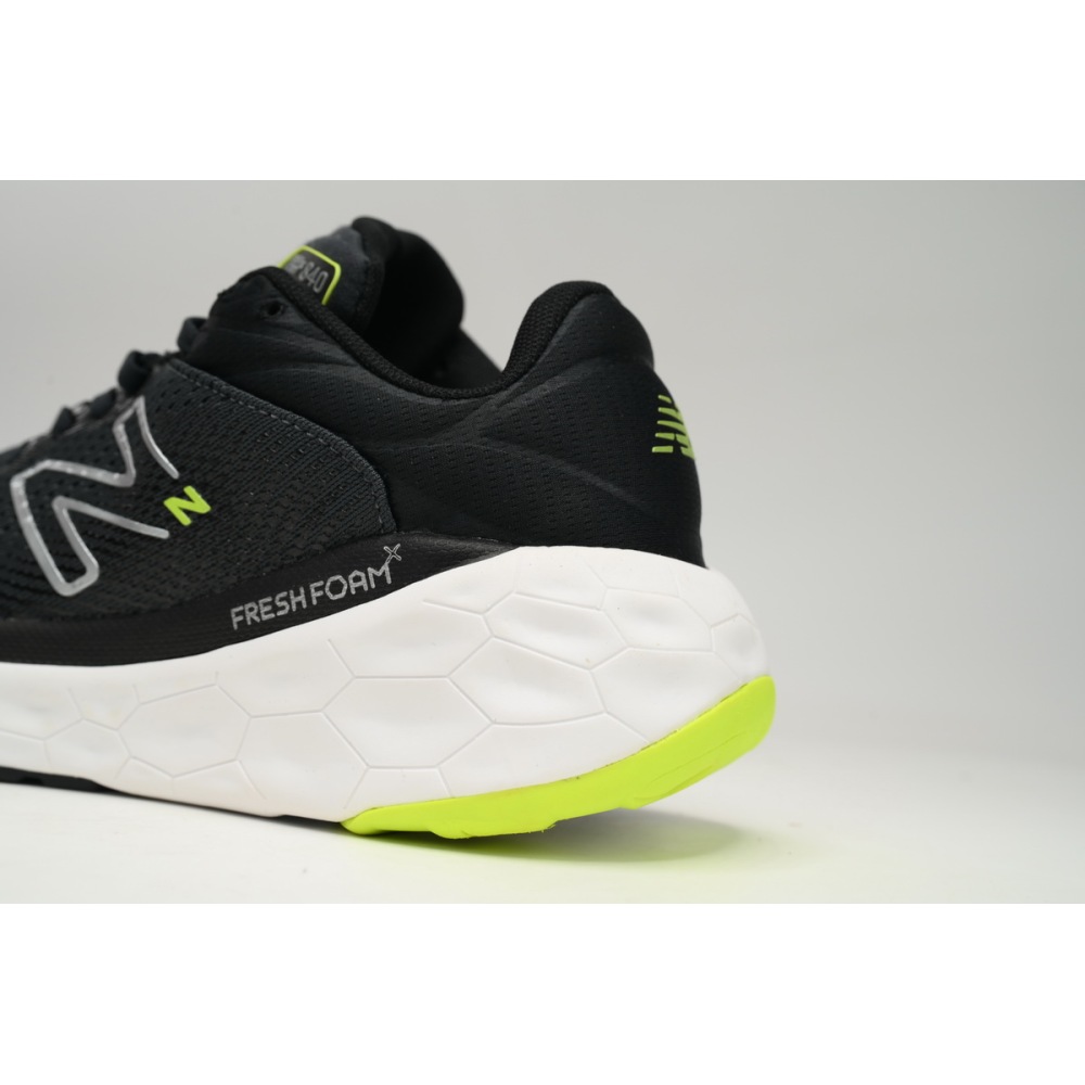  New Balance NB Fresh Foam X840 Fluorescent Green  W840BGF 