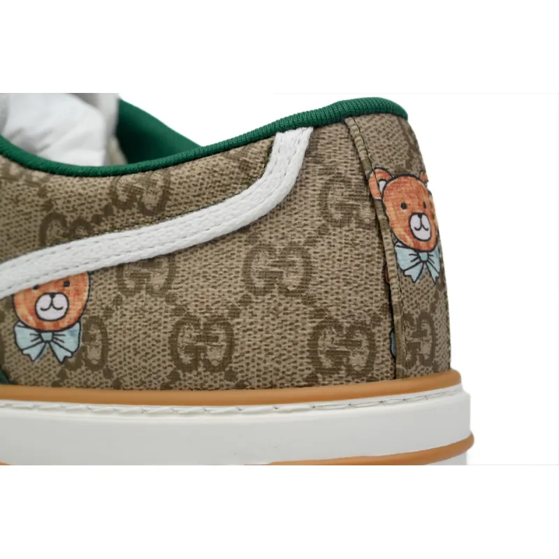 Gucci 1977 Tennis x Bear 