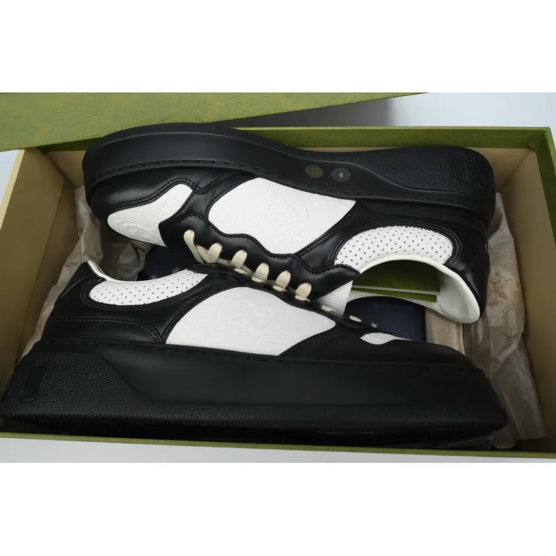 Gucci GG Embossed White Black Leather 669582 AAA4T 1068