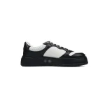 Gucci GG Embossed White Black Leather 669582 AAA4T 1068