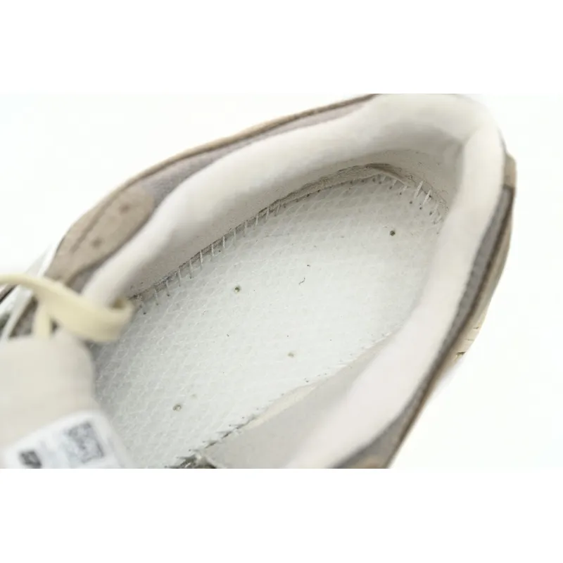New Balance 1906R Beige Cream  M1906RL