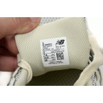 New Balance 1906R White Green Cream  M1906RQ