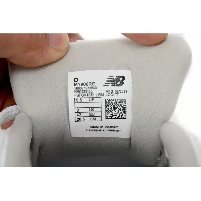 New Balance 1906R White Rain Cloud  M1906RE