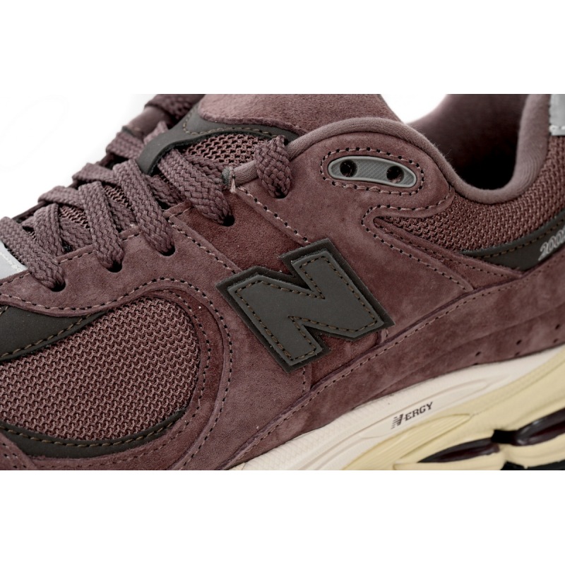 New Balance 2002R Dark Grape  M2002RCD