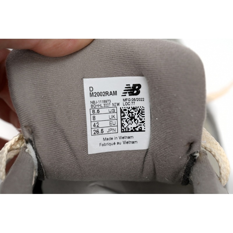 New Balance 2002R Oasis  M2002RAM 