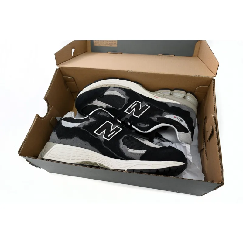 New Balance 2002R Protection Pack Black Grey  M2002RDJ